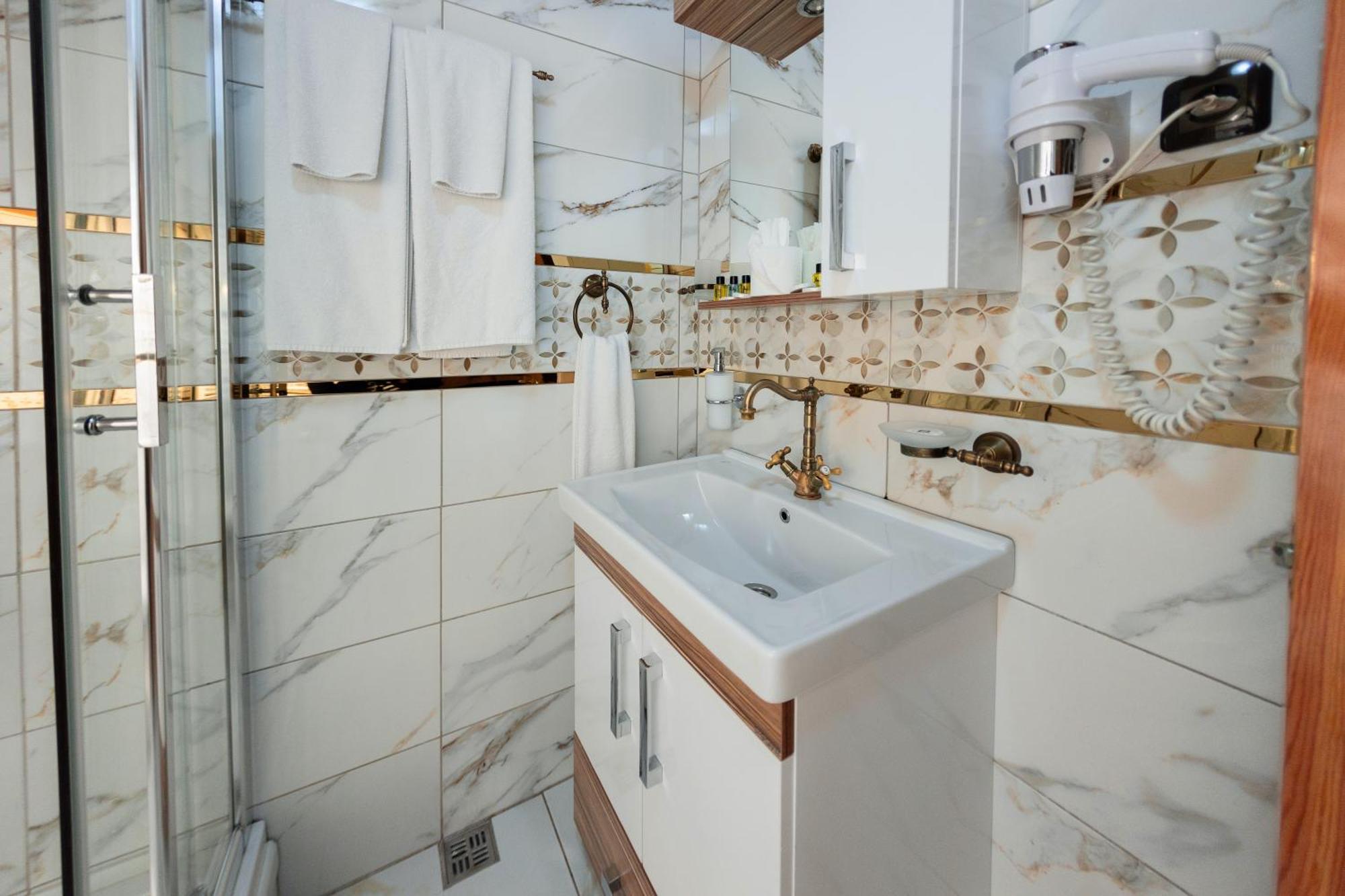 ボル Abant Doga Koeskue Bed & Breakfast エクステリア 写真