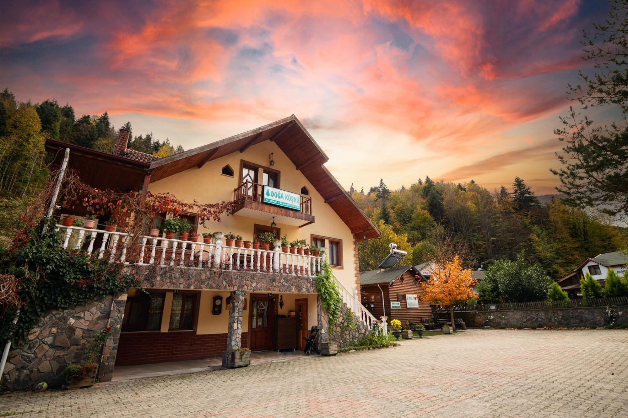 ボル Abant Doga Koeskue Bed & Breakfast エクステリア 写真